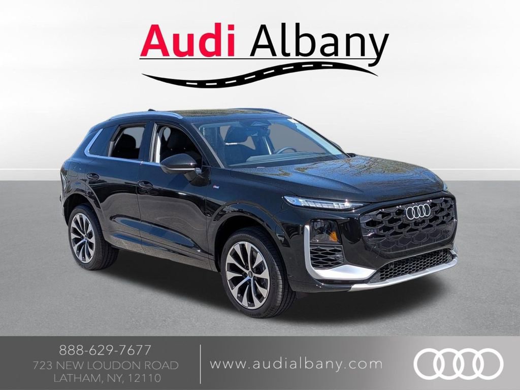 New 2026 Audi Q3 quattro 2.0T AWD/4WD image 1