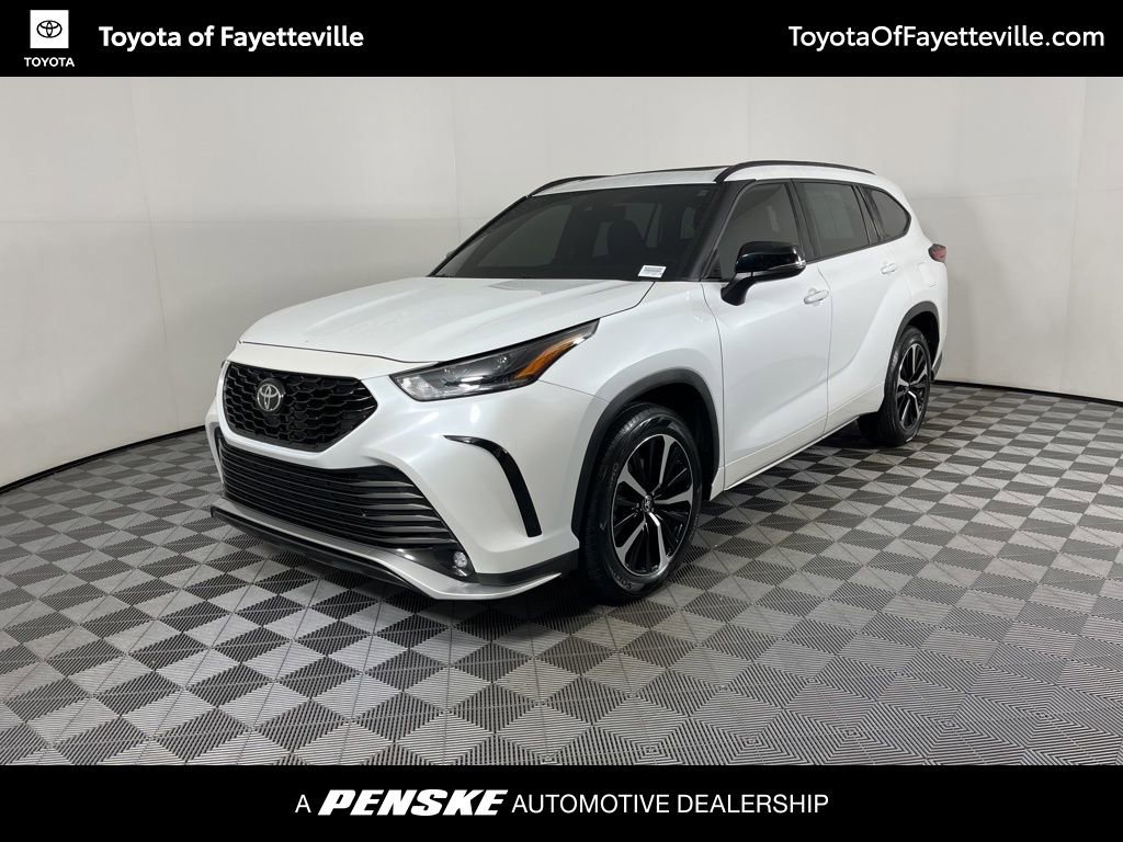 Certified 2022 Toyota Highlander XSE