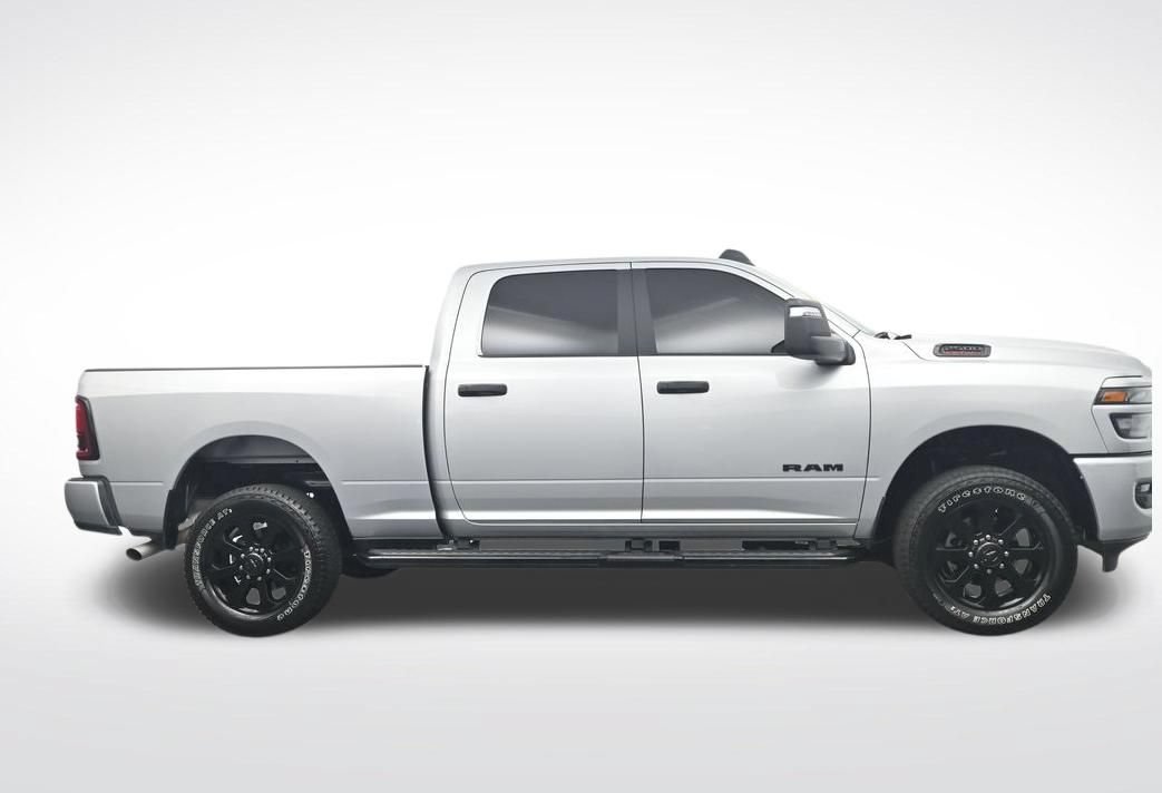 Used 2026 RAM 2500 Big Horn AWD/4WD image 4