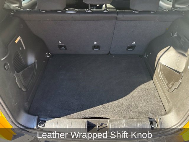 Used 2023 Jeep Renegade Latitude AWD/4WD image 19