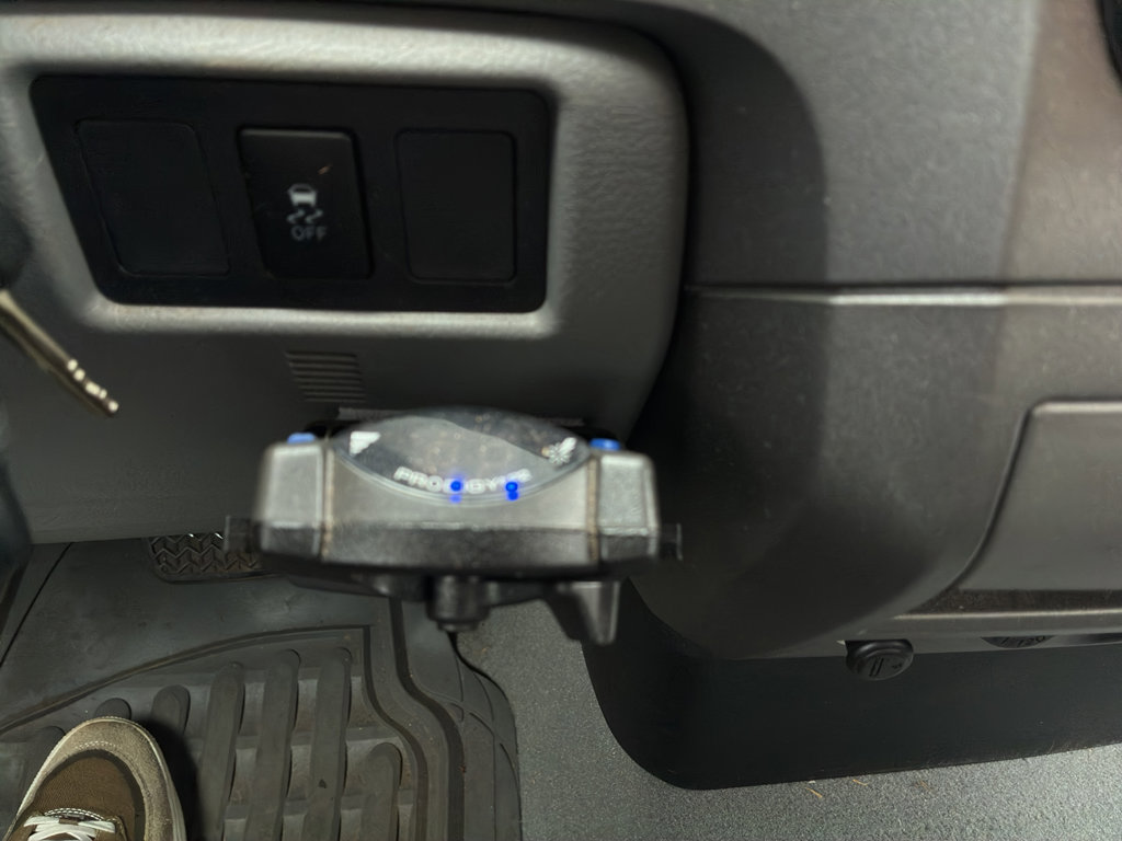 Used 2010 Toyota Tundra 2WD Double Cab image 11