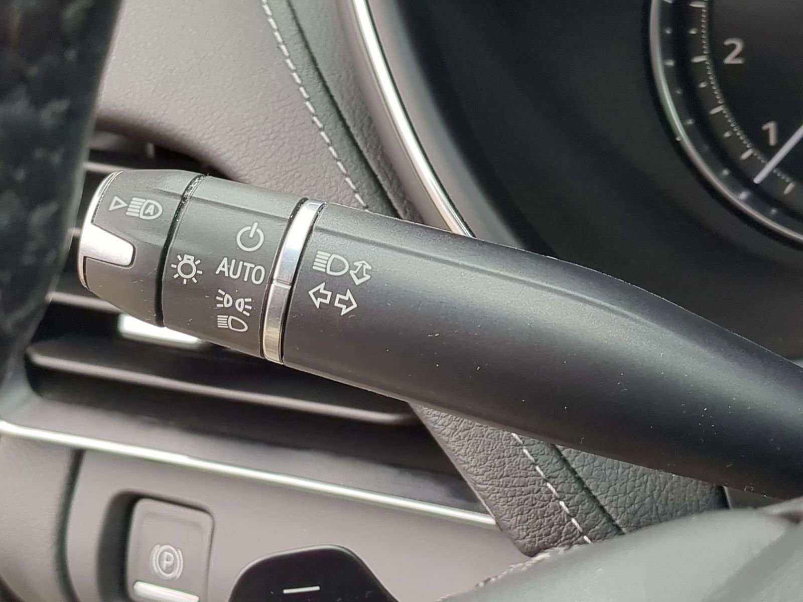 Used 2021 Cadillac CT5 Premium Luxury image 34