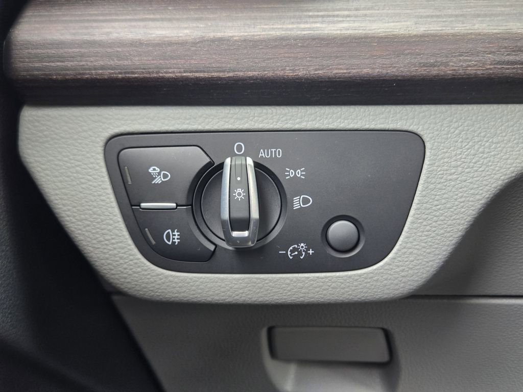 Certified 2022 Audi Q5 2.0T Premium Plus AWD/4WD image 28