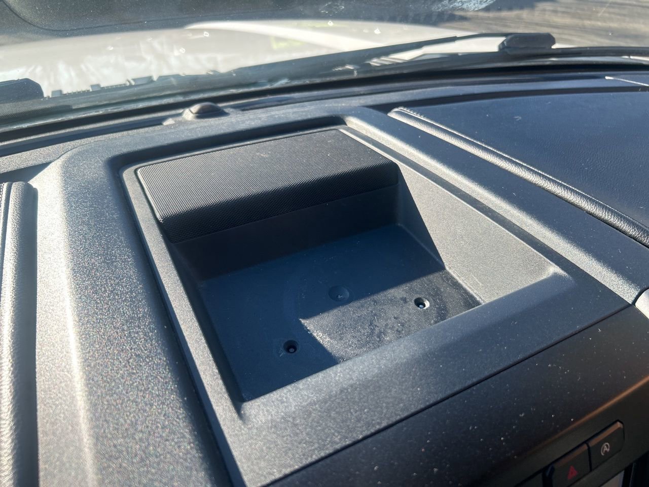 Used 2018 Ford F150 Lariat image 22