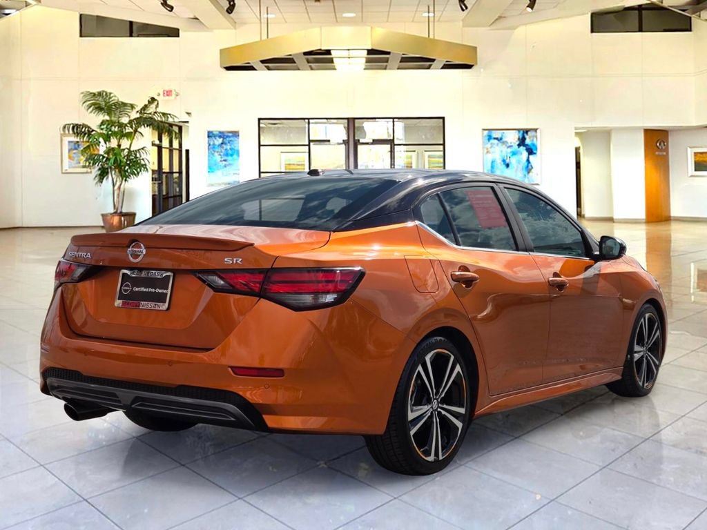 Certified 2021 Nissan Sentra SR FWD image 5
