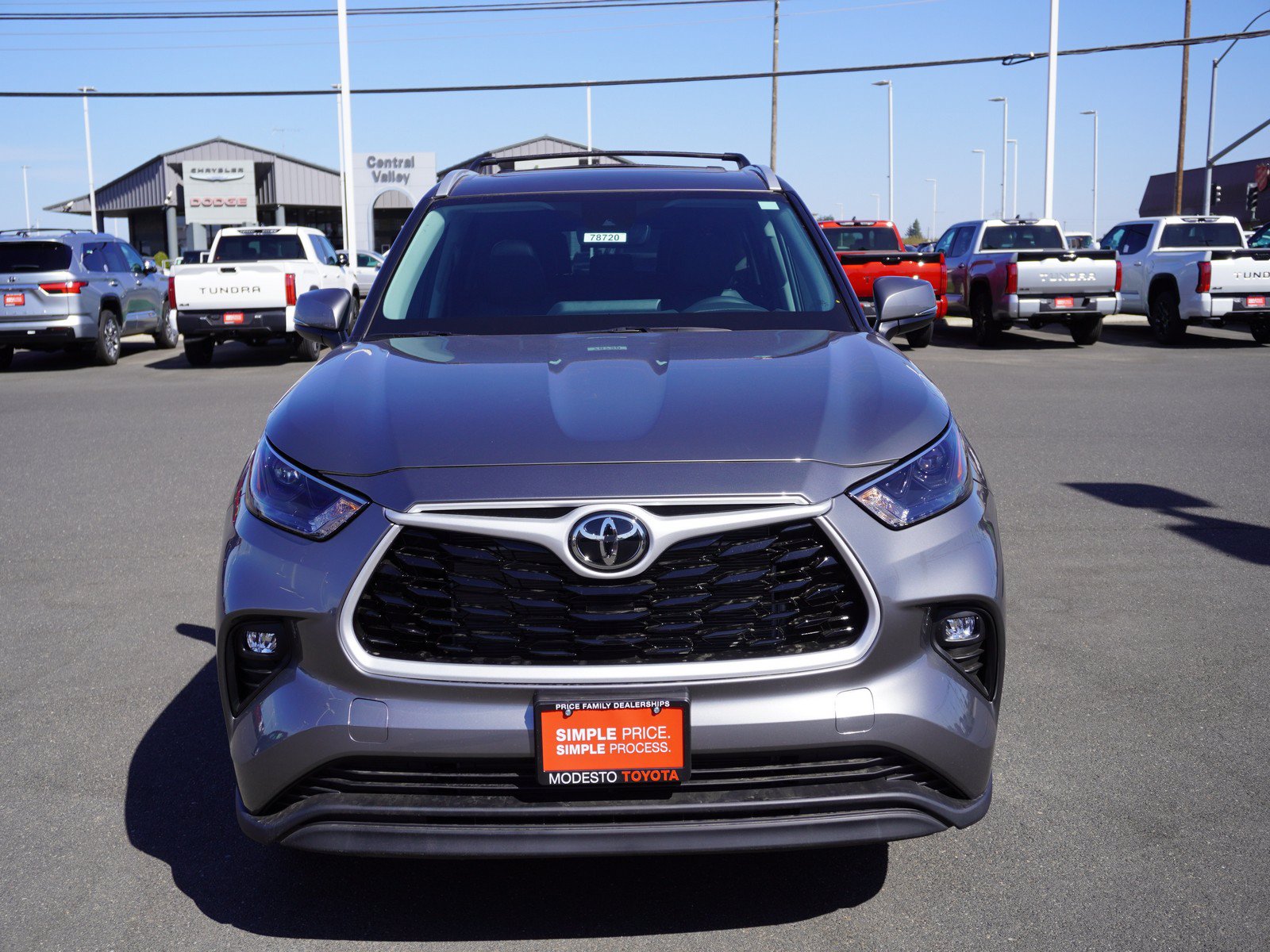 New 2026 Toyota Highlander XLE AWD/4WD image 4