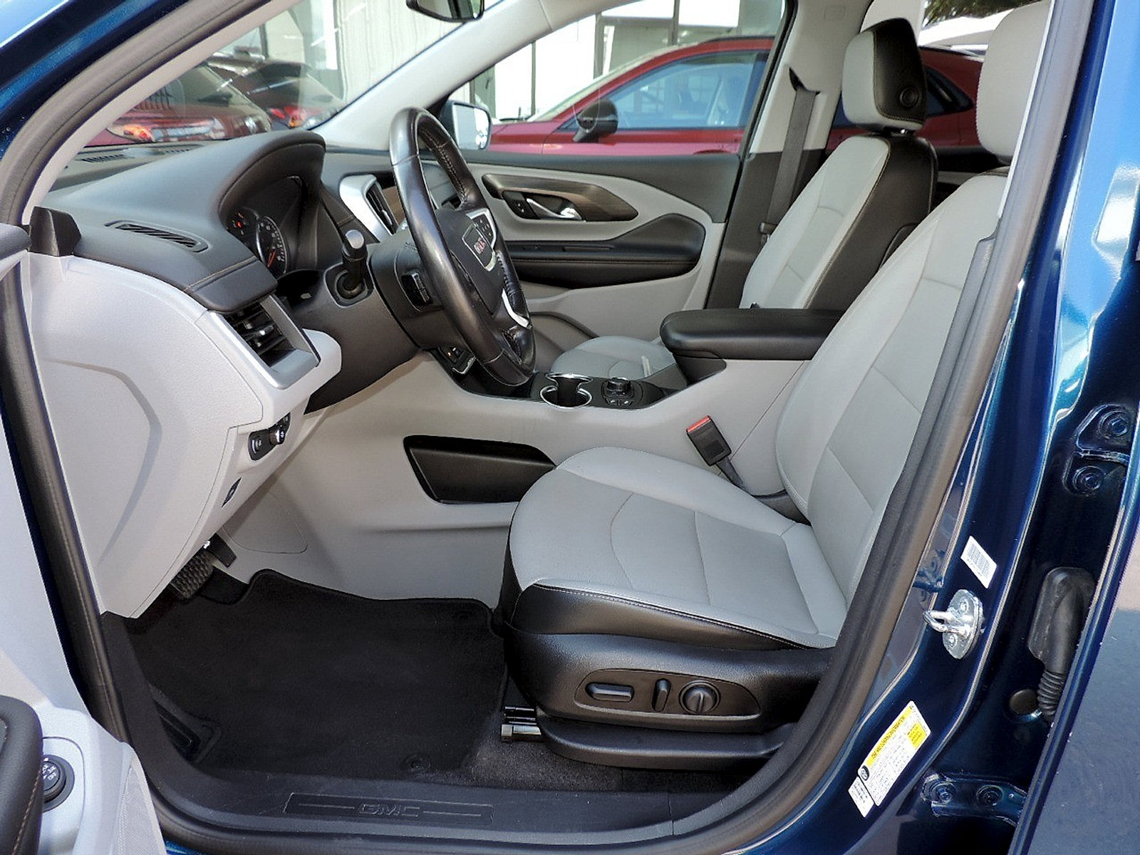 Used 2020 GMC Terrain SLT w/ Preferred Package FWD image 19