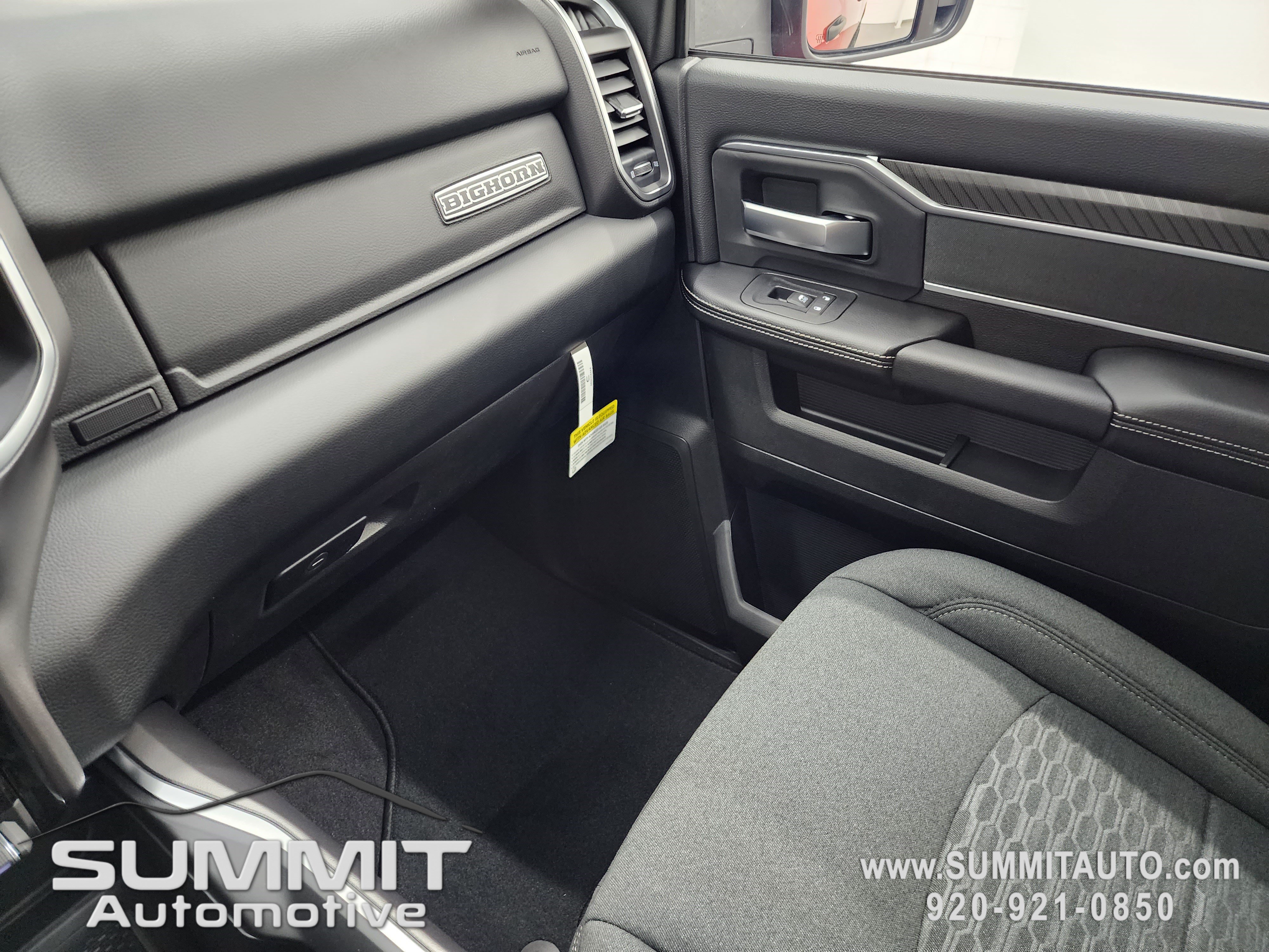 New 2026 RAM 2500 Big Horn AWD/4WD image 13