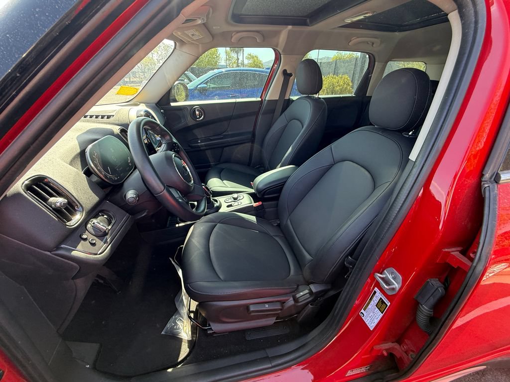 Used 2024 MINI Cooper Countryman FWD image 9
