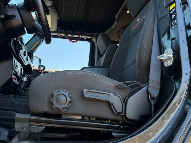 Used 2020 Jeep Wrangler Rubicon AWD/4WD image 16