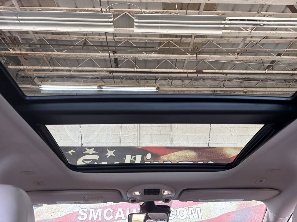 Used 2019 Chrysler Pacifica Limited w/ Advanced Safetytec Group FWD image 20