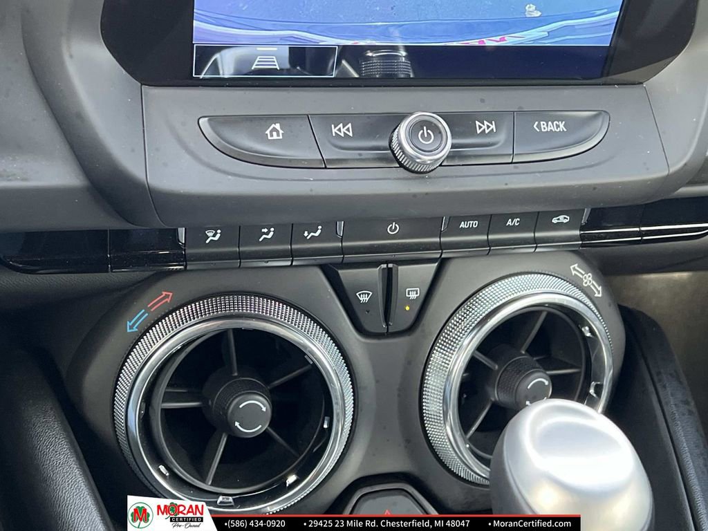 Used 2022 Chevrolet Camaro LT w/ Technology Package image 24