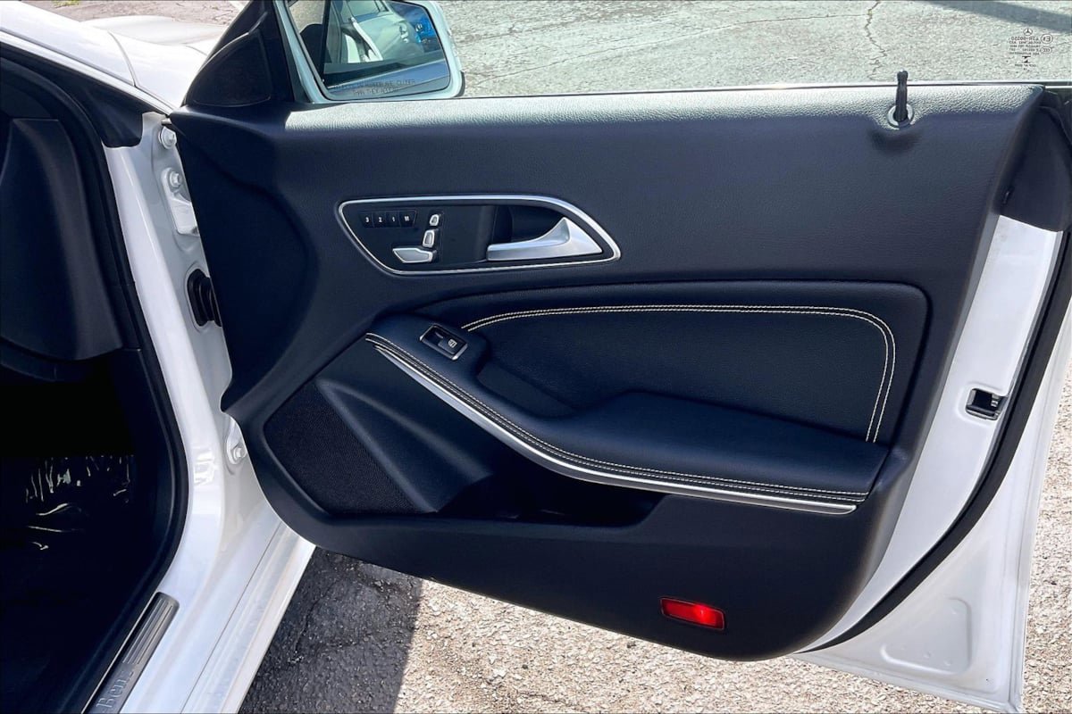 Used 2019 Mercedes-Benz CLA 250 image 20