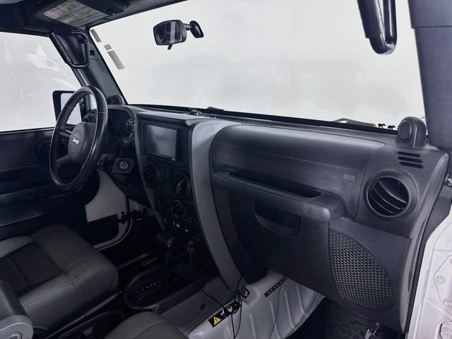 Used 2009 Jeep Wrangler X AWD/4WD image 28