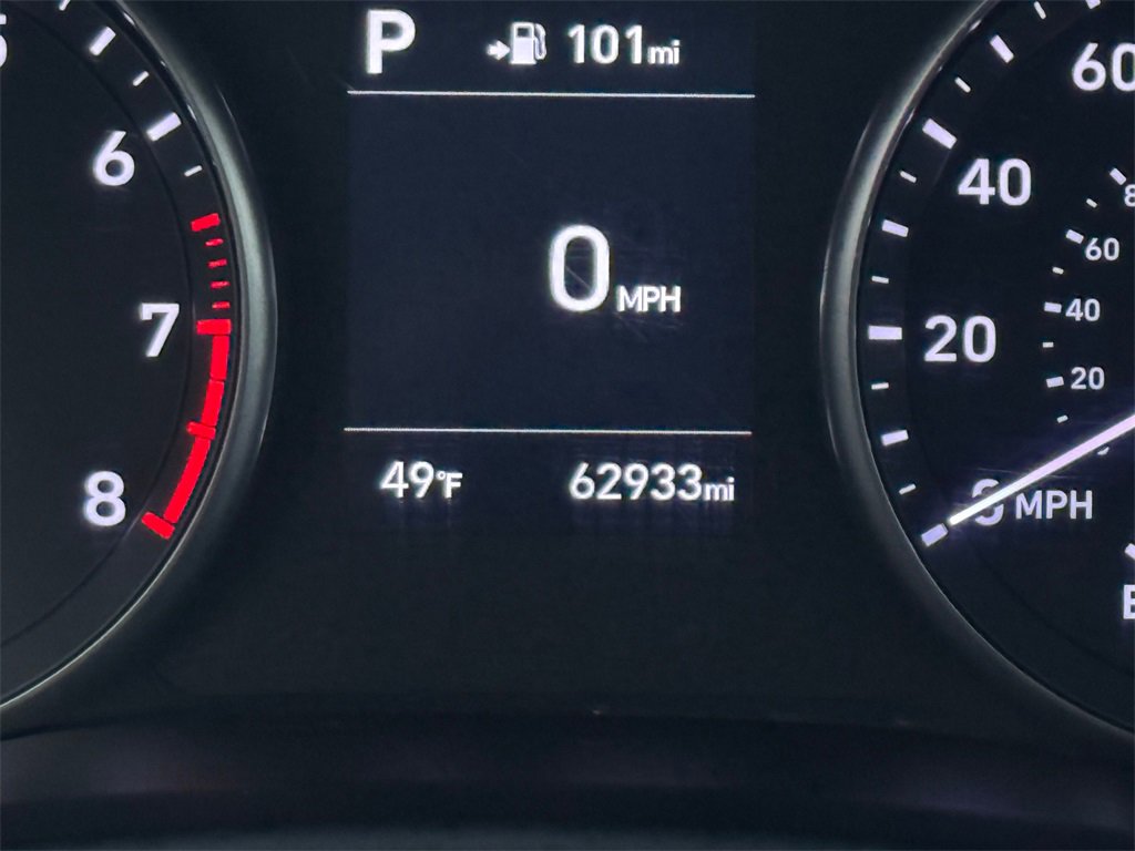 Used 2018 Hyundai Elantra GT image 16