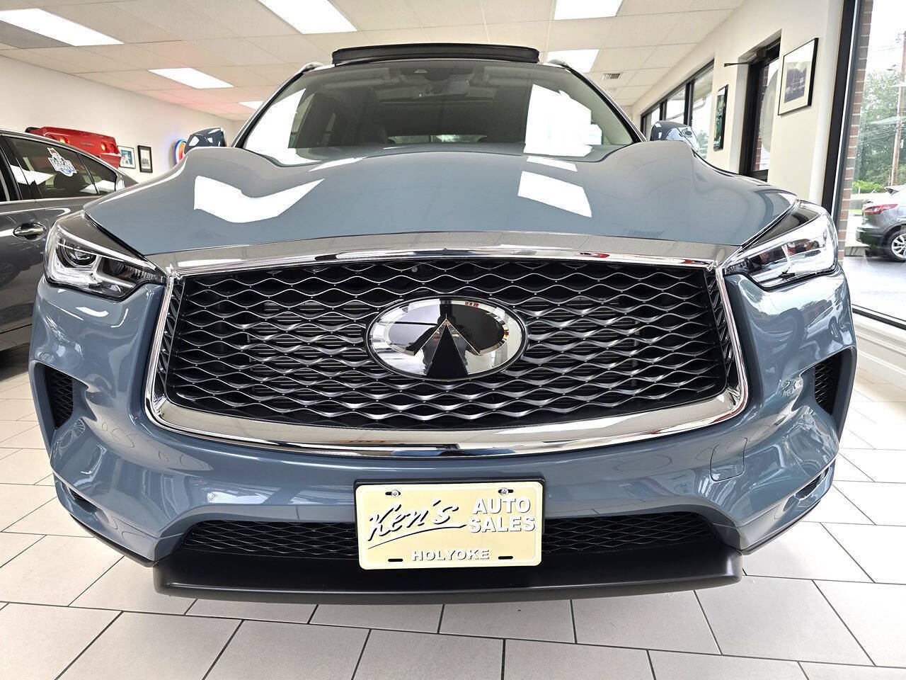 Used 2023 INFINITI QX50 Luxe AWD/4WD image 6
