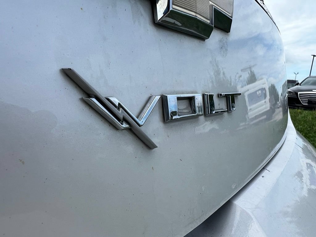 Used 2015 Chevrolet Volt Premium w/ Premium Trim Package FWD image 12