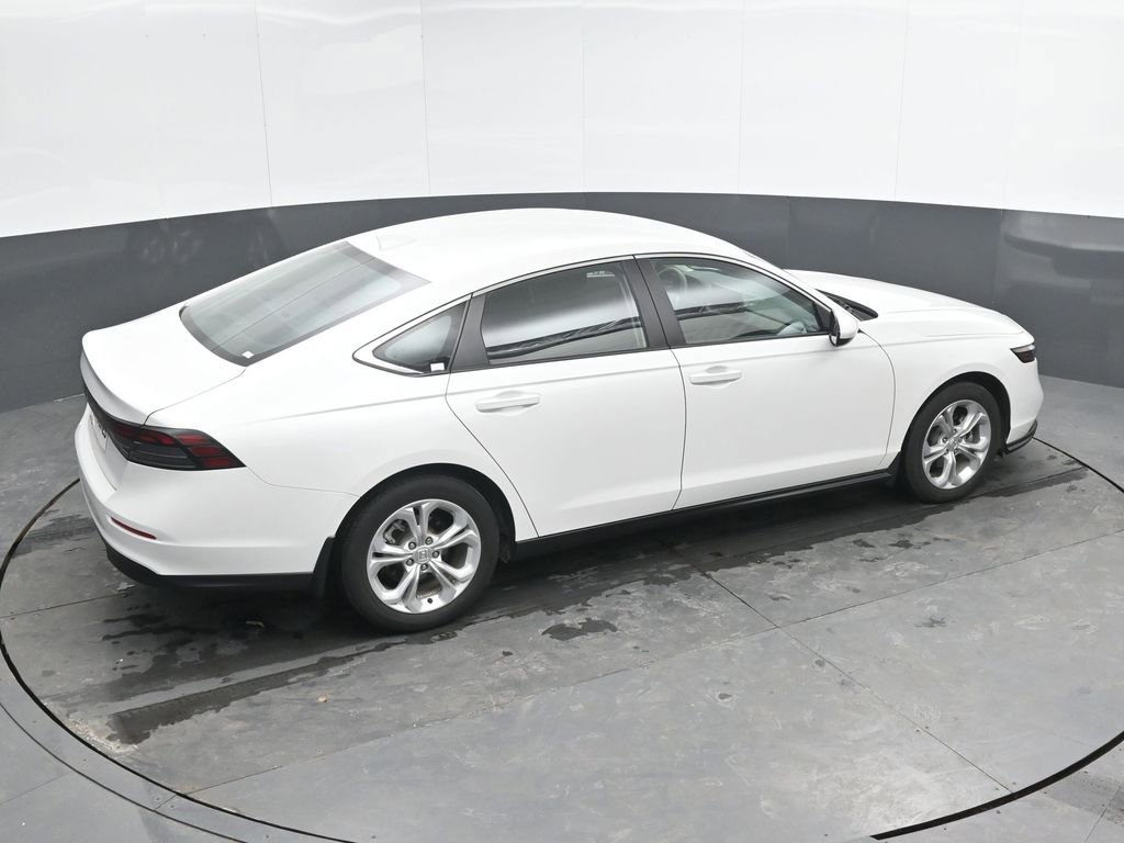 Used 2024 Honda Accord LX image 31