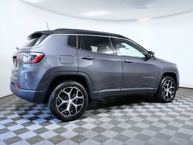 Used 2024 Jeep Compass Limited AWD/4WD image 8