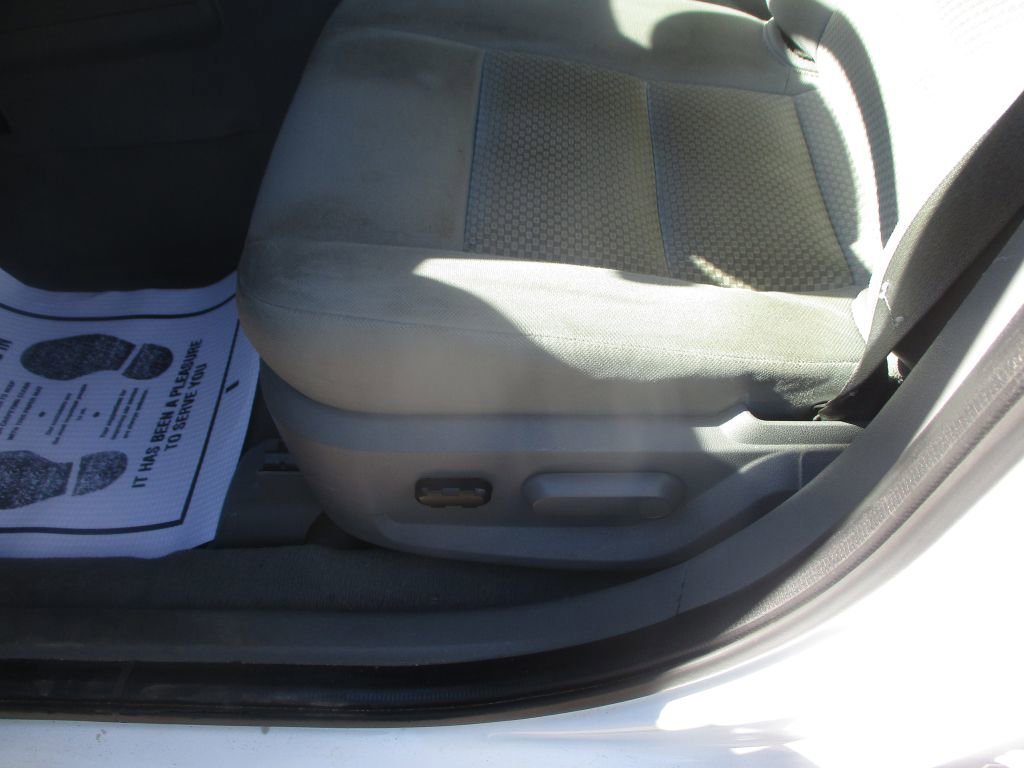 Used 2006 Ford Freestyle SE image 10