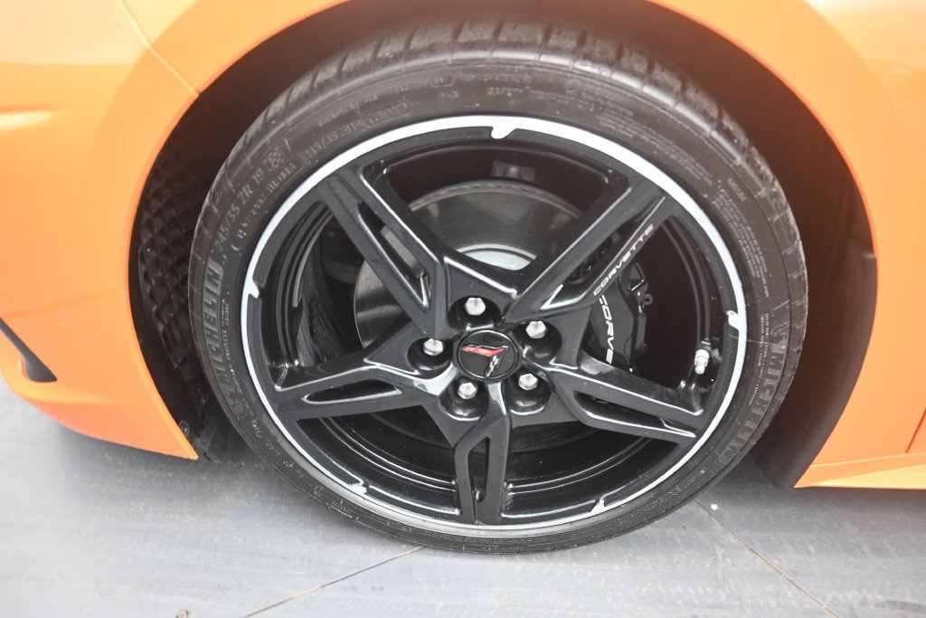 Used 2022 Chevrolet Corvette Stingray Coupe w/ 1LT RWD image 9
