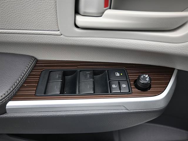Certified 2022 Toyota Sienna LE FWD image 6