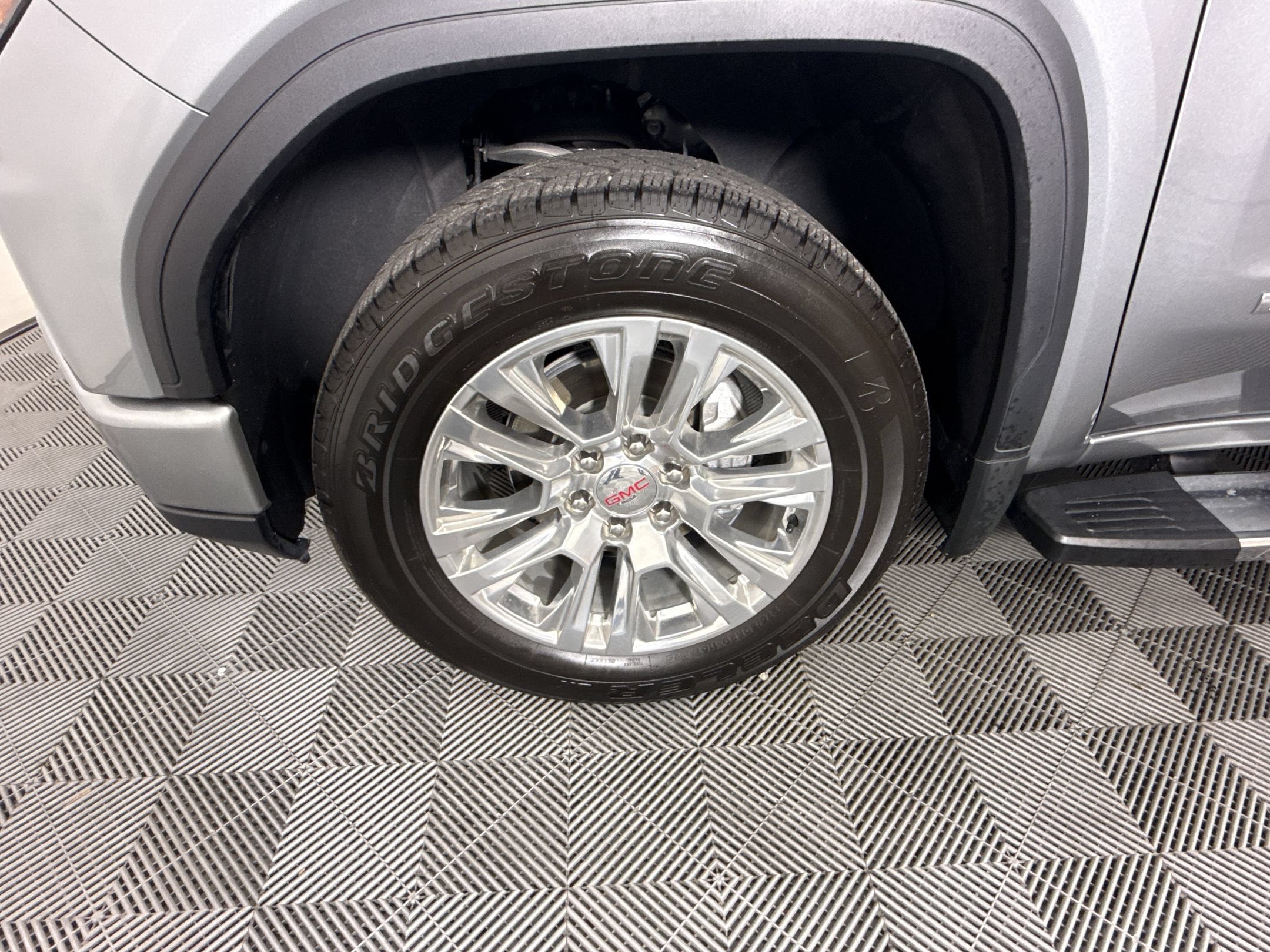 Used 2024 GMC Sierra 1500 Denali AWD/4WD image 12