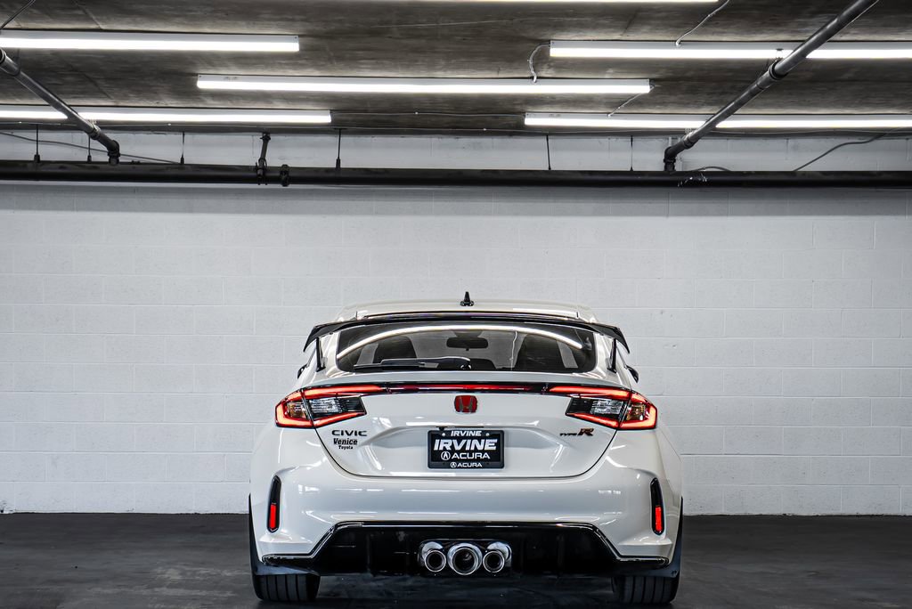 Used 2024 Honda Civic Type R image 4