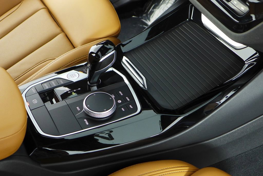 Used 2023 BMW X3 sDrive30i w/ Premium Package image 15