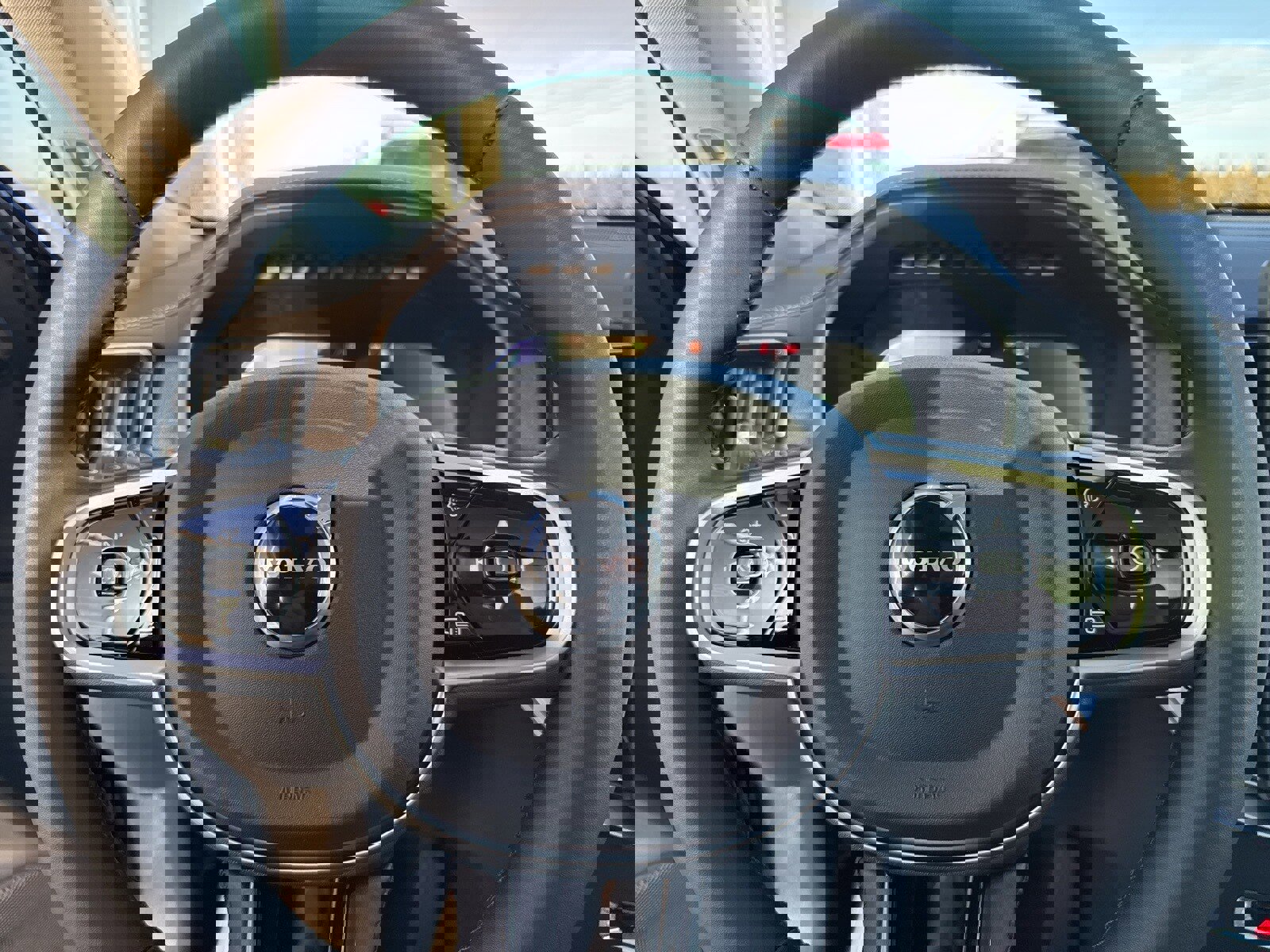 New 2026 Volvo XC90 T8 Ultra image 26