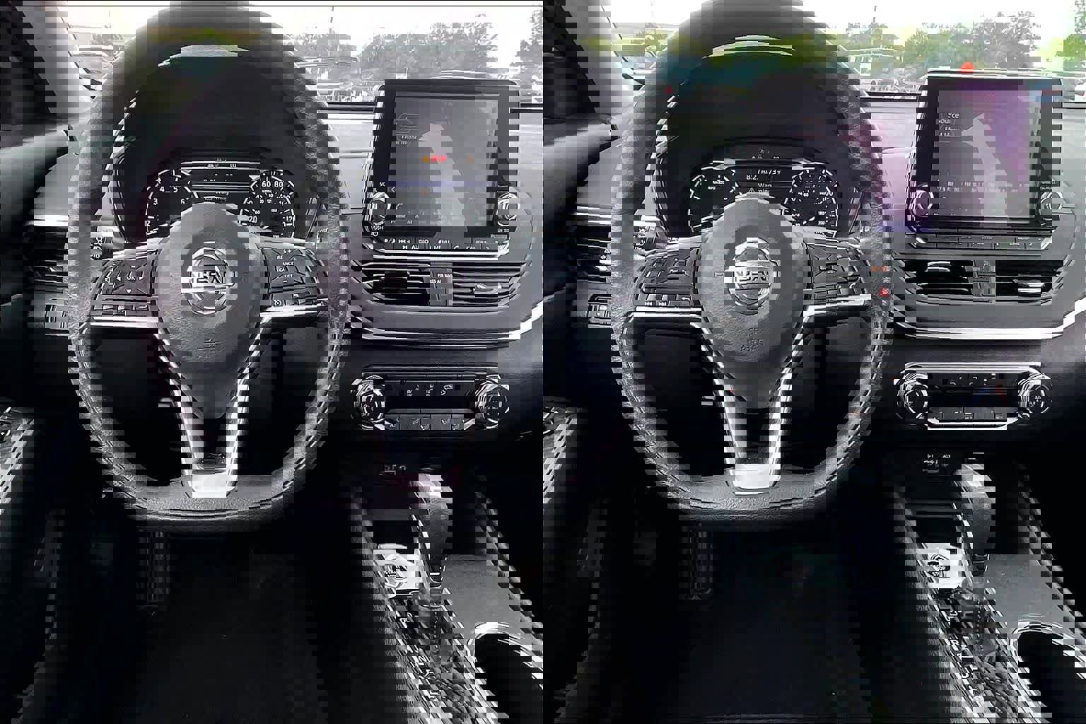 Used 2022 Nissan Altima 2.5 SV image 6