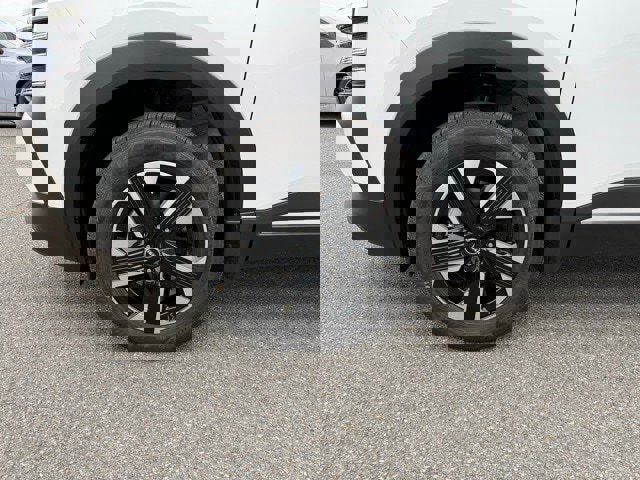 New 2026 Nissan Kicks SV w/ Cold Weather Package image 9