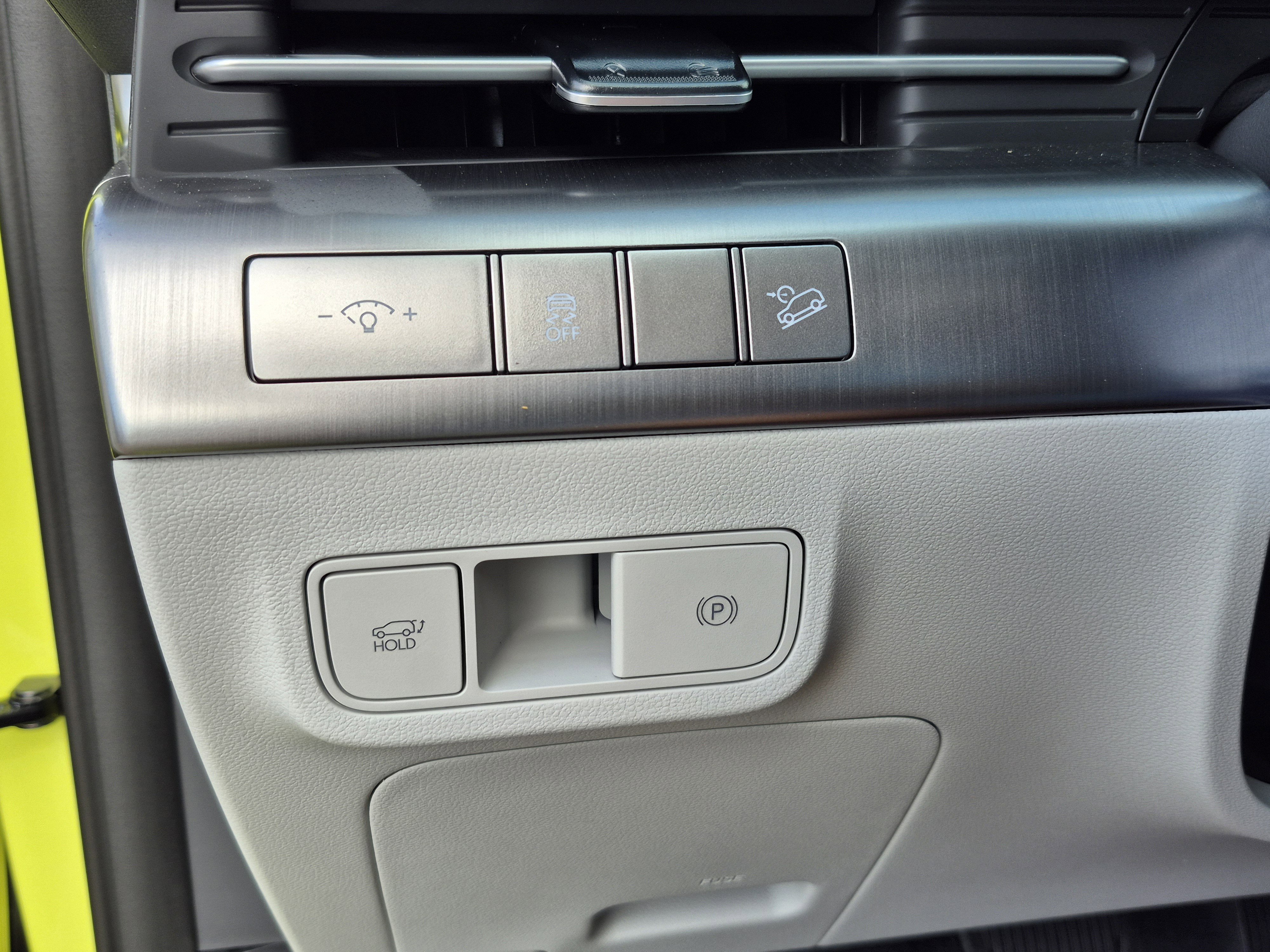 New 2026 Hyundai Kona Limited FWD image 30