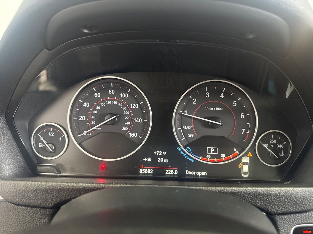 Used 2016 BMW 328i xDrive Sedan AWD/4WD image 14