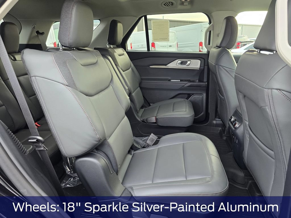 New 2026 Ford Explorer Active w/ Active Comfort Package AWD/4WD image 16