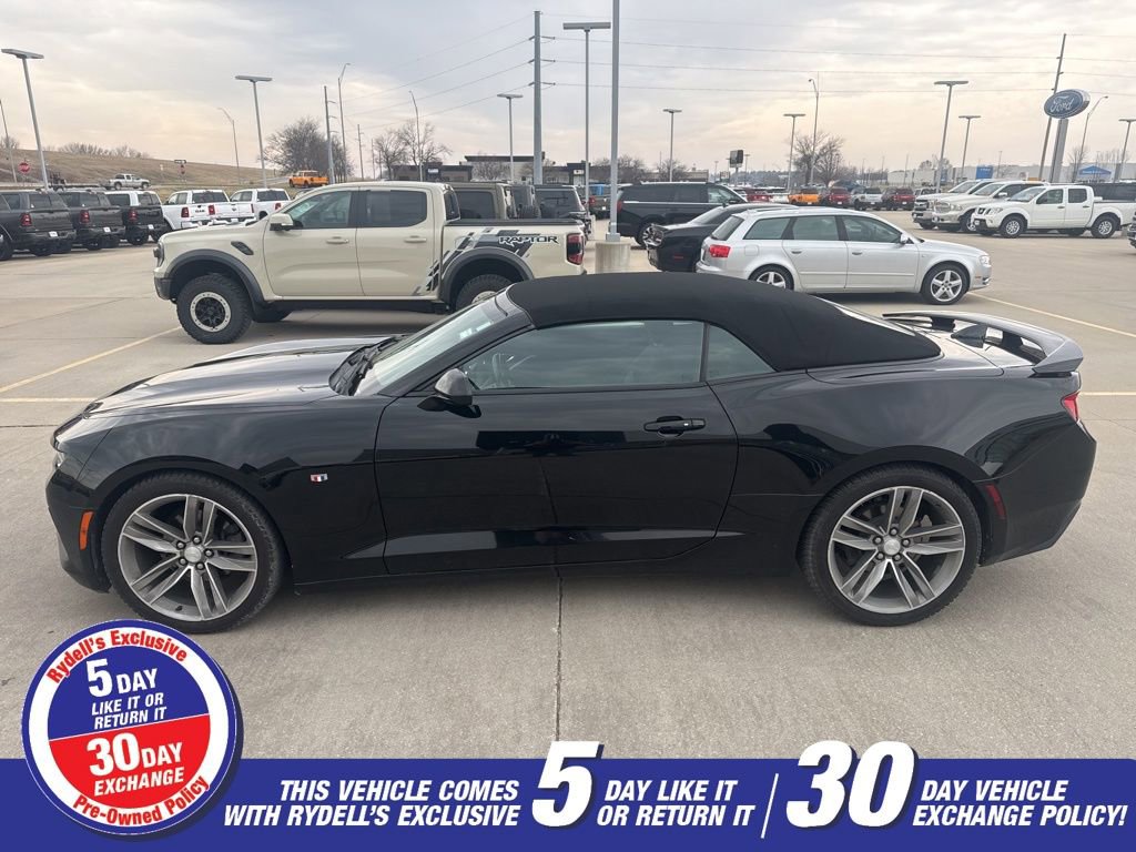 Used 2017 Chevrolet Camaro LT w/ RS Package image 8