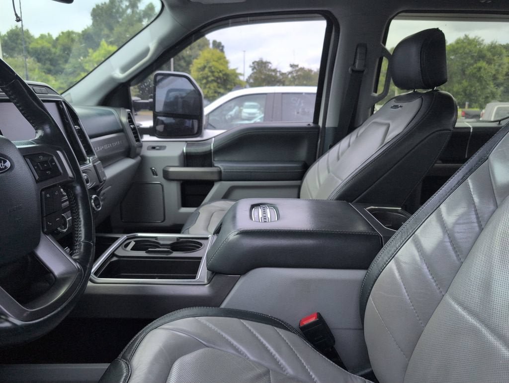 Used 2022 Ford F250 Limited AWD/4WD image 2