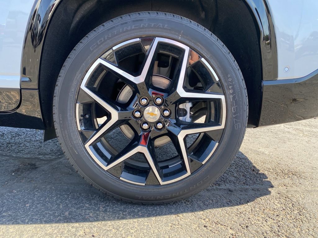 New 2026 Chevrolet Traverse High Country FWD image 31