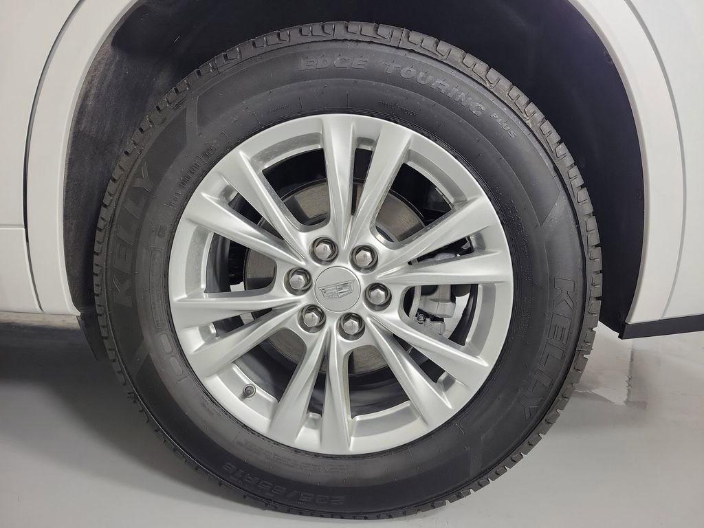 Certified 2024 Cadillac XT6 Luxury w/ LPO, Floor Liner Package image 10