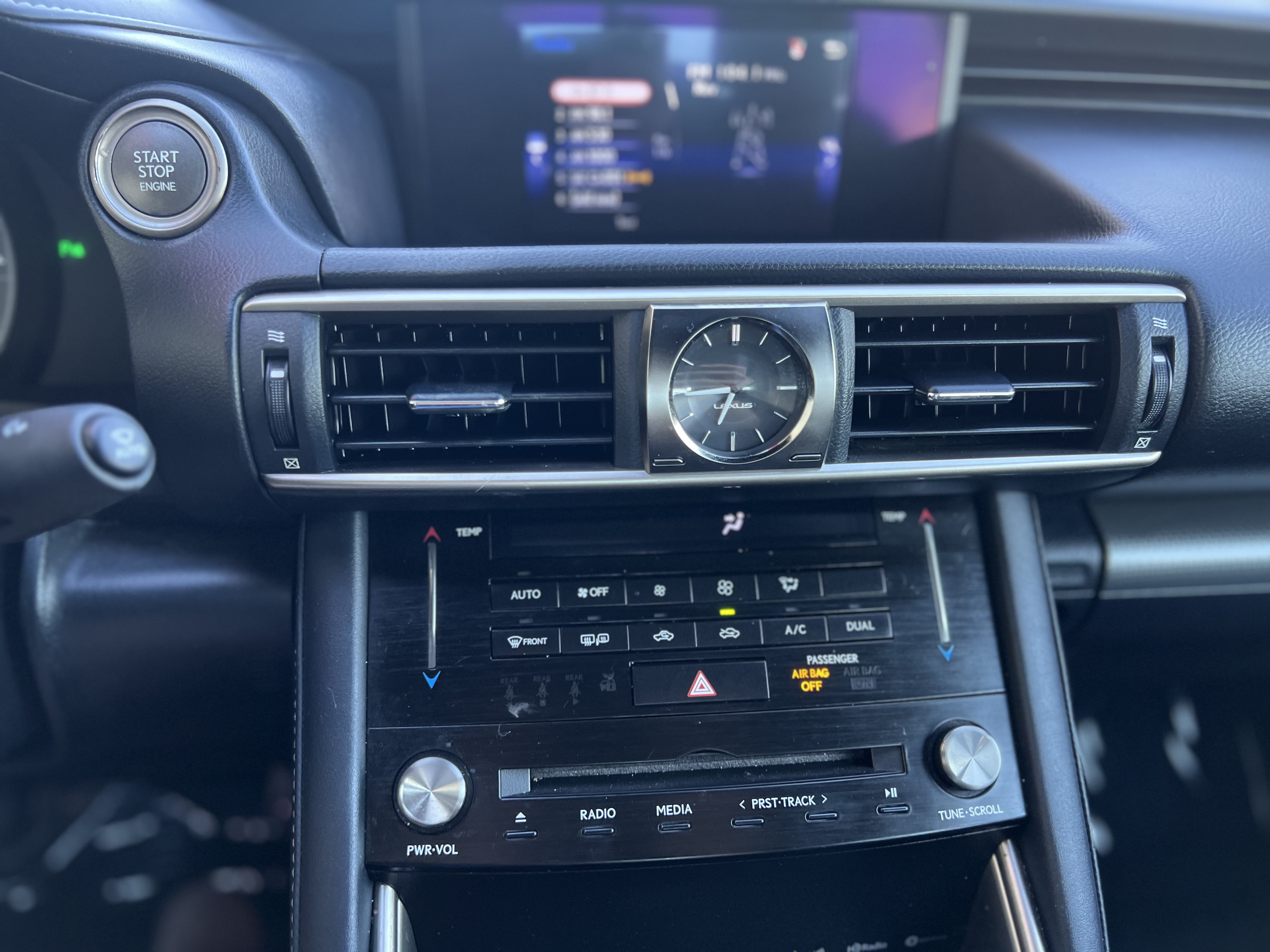 Used 2018 Lexus IS 300 F Sport RWD image 29