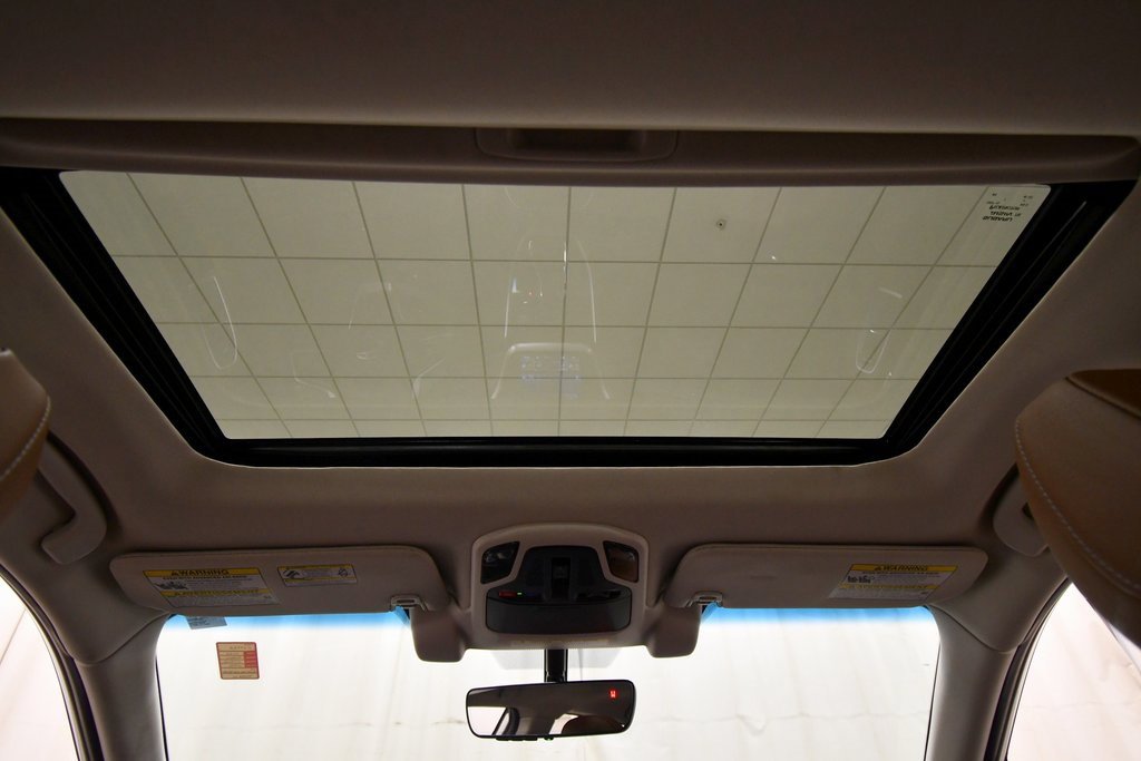 Used 2022 Subaru Outback Touring image 16