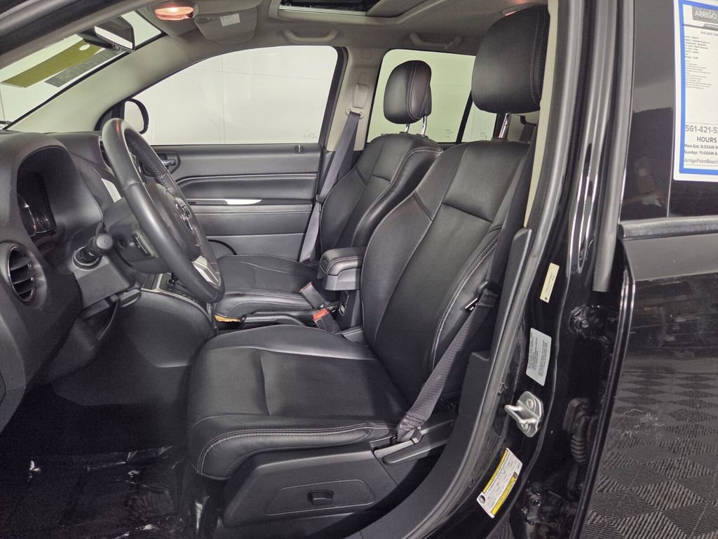 Used 2015 Jeep Compass High Altitude image 12