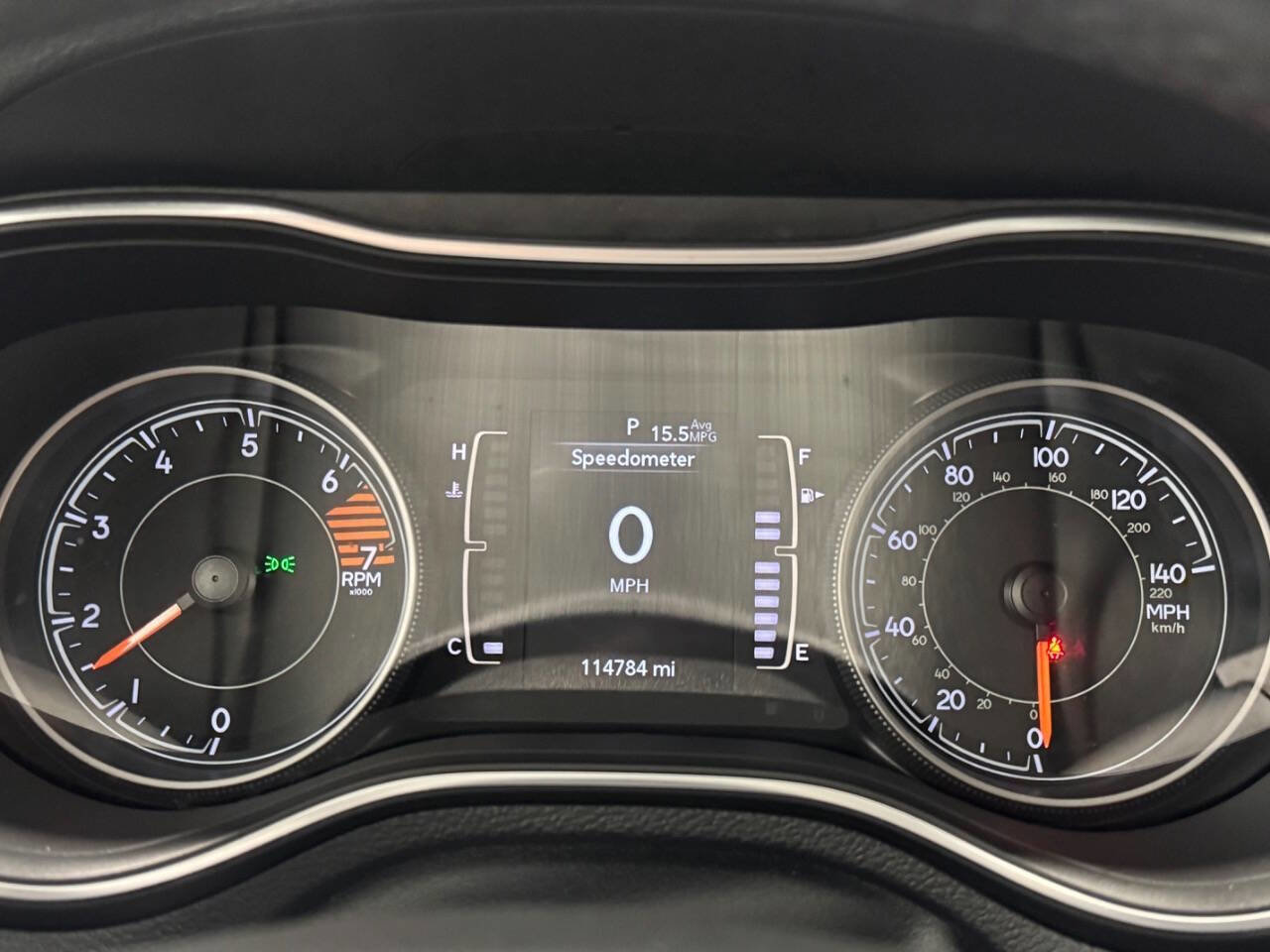 Used 2019 Jeep Cherokee Latitude w/ Cold Weather Group image 29