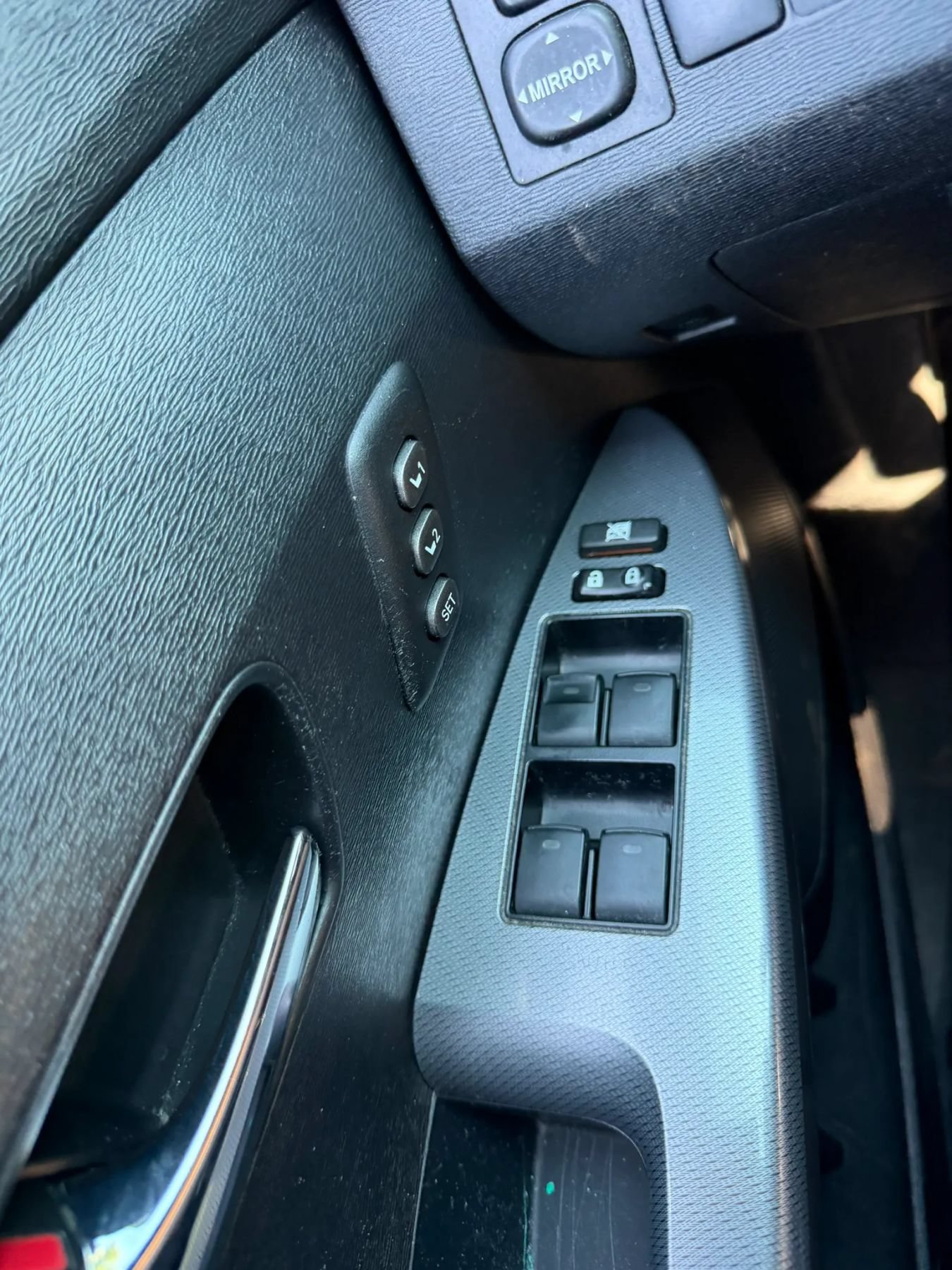Used 2013 Toyota Venza XLE w/ Tow Prep Pkg AWD/4WD image 23