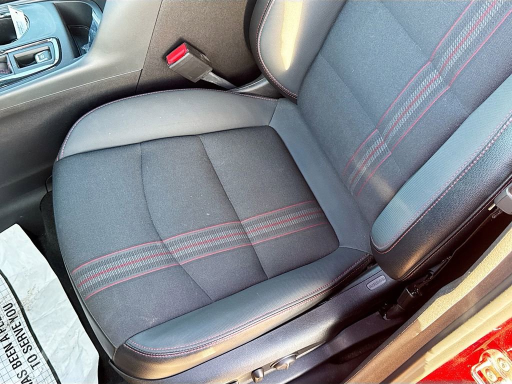 Used 2024 Chevrolet Equinox RS w/ LPO, Floor Liner Package image 18