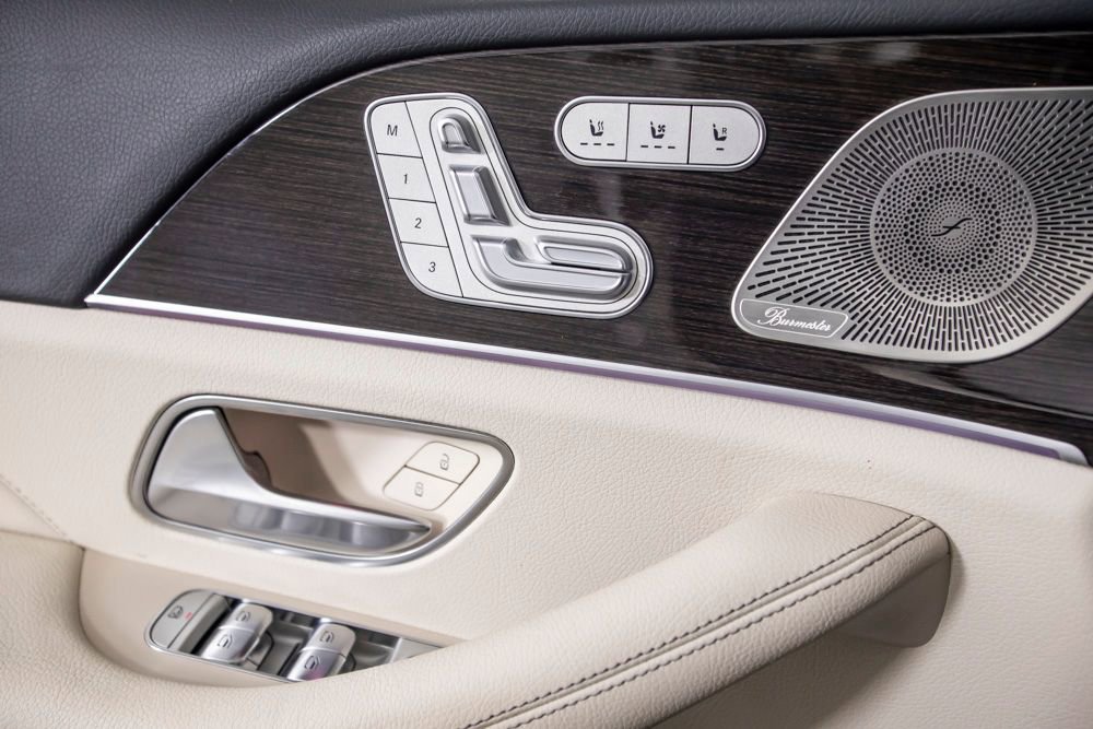 Used 2026 Mercedes-Benz GLS 450 4MATIC image 42