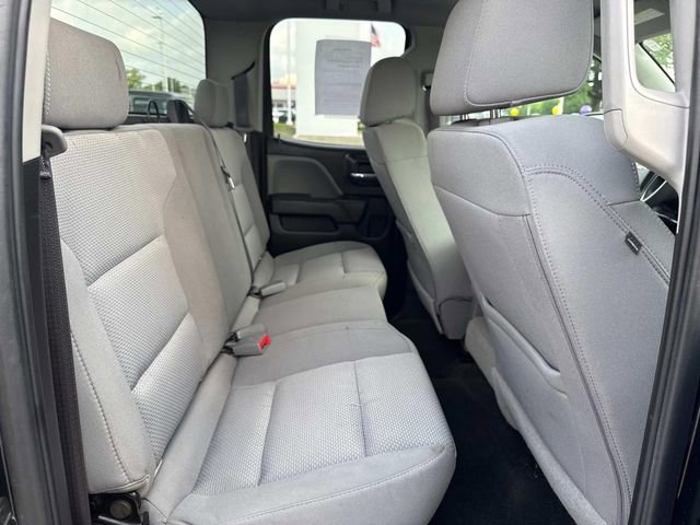 Used 2017 Chevrolet Silverado 1500 Custom w/ Custom Convenience Package RWD image 15