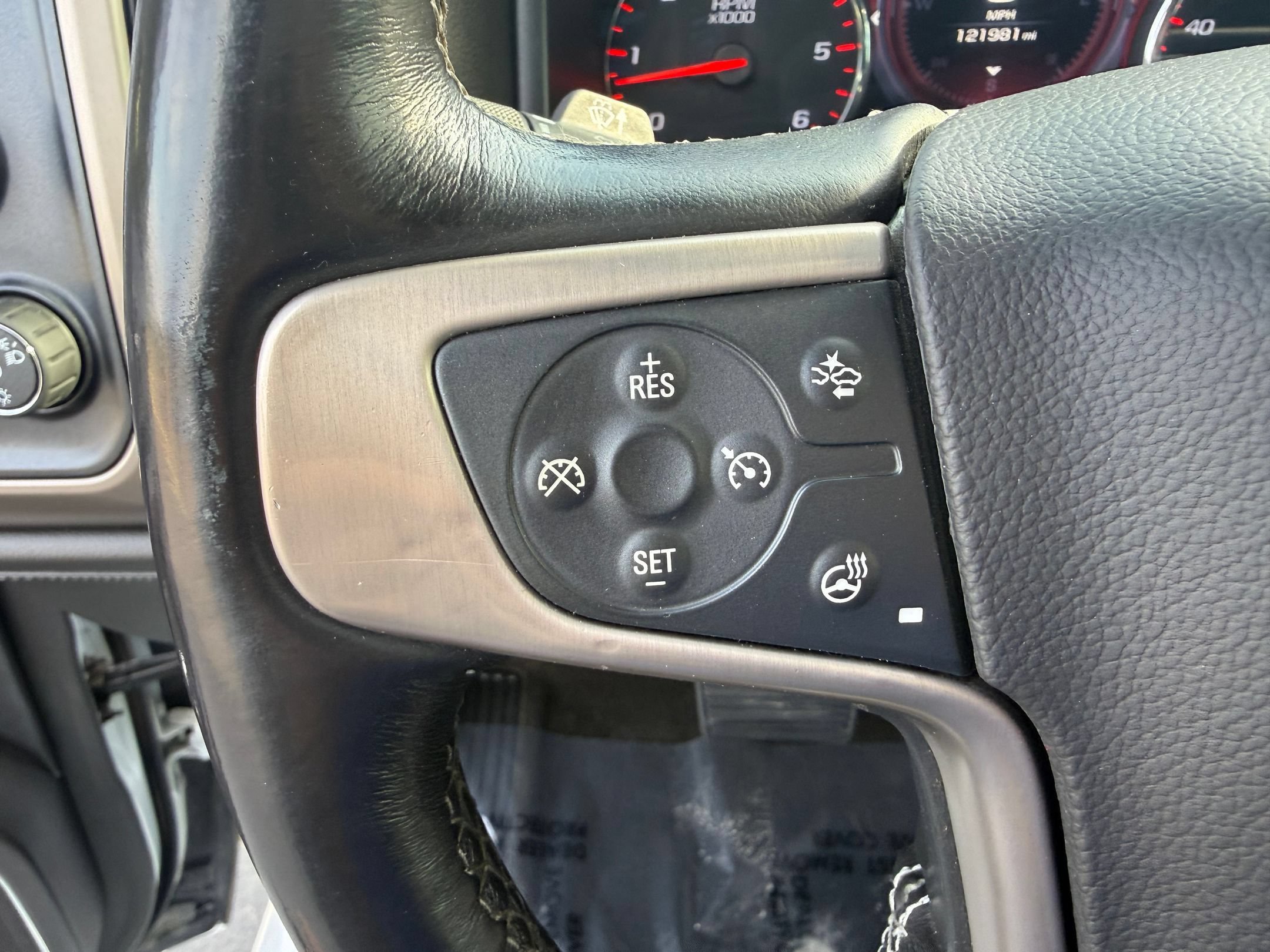 Used 2016 GMC Sierra 1500 Denali AWD/4WD image 15
