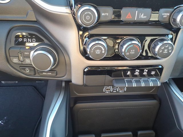 New 2026 RAM 1500 Express image 15