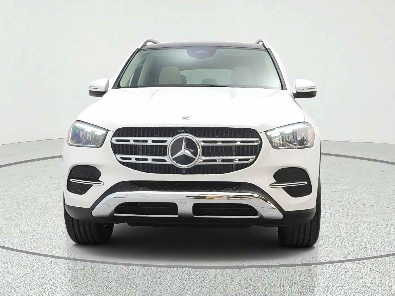 New 2026 Mercedes-Benz GLE 450e 4MATIC image 2